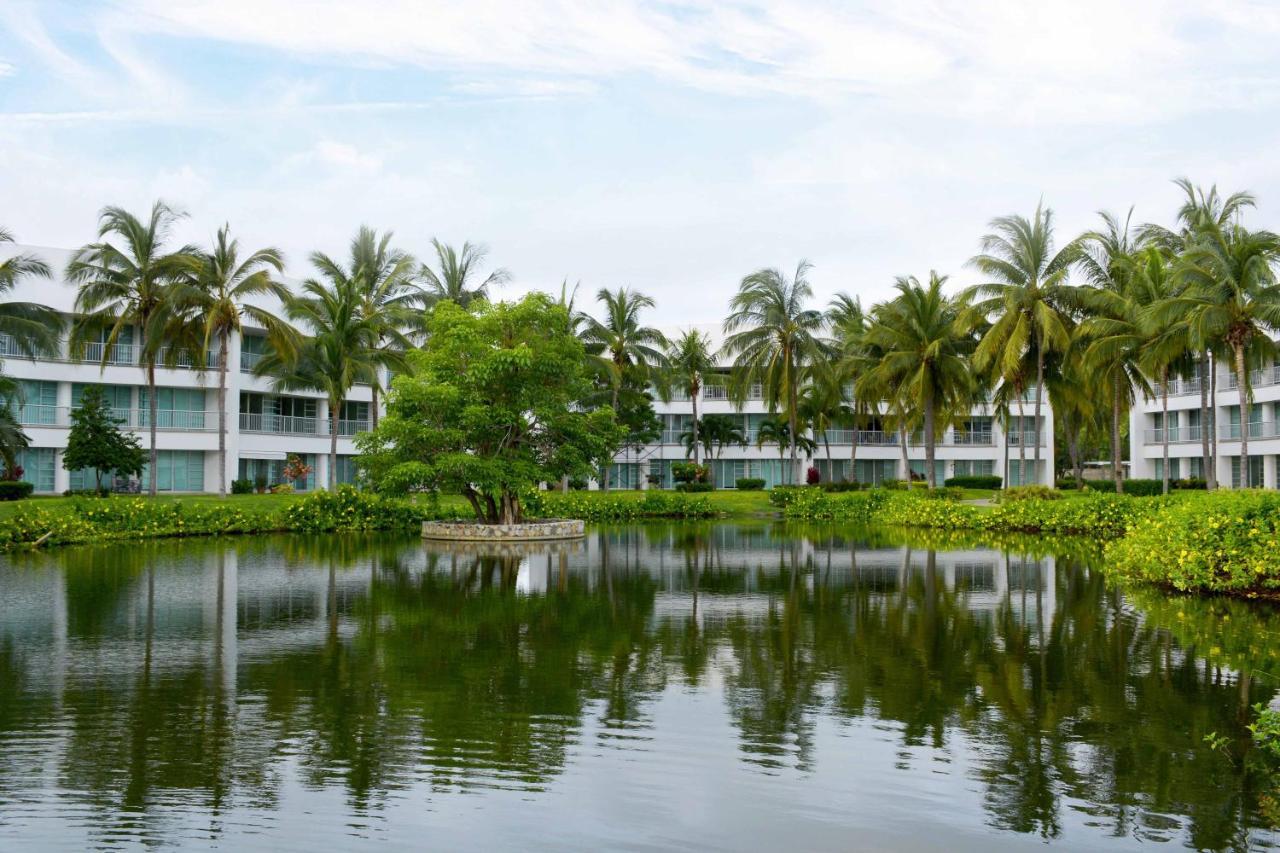 Condo Mayan Lakes Acapulco Exterior photo